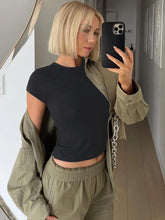 Zeagoo Women Crewneck Slim Fitted Short Sleeve T Shirts Cute Stretchy Bodycon Basic Tee Tops