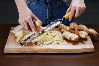 Deiss PRO Lemon Zester & Heavy Duty Cheese Grater & Vegetable Grater - Parmesan Cheese Lemon, Garlic, Nutmeg, Chocolate, Fruits, Vegetables, Ginger Grater - Cheese Shredder & Stainless Steel Grater